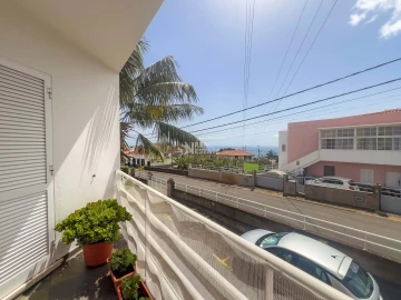 Apartamento T2 para Venda em São Martinho