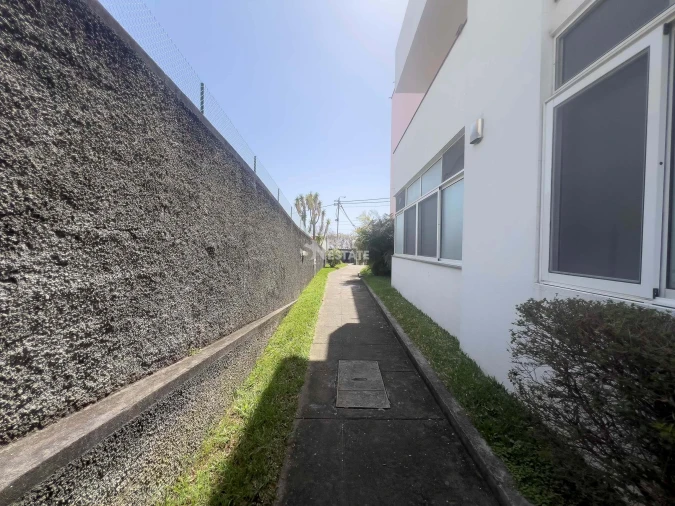 Apartamento T2 para Venda em São Martinho Foto 30