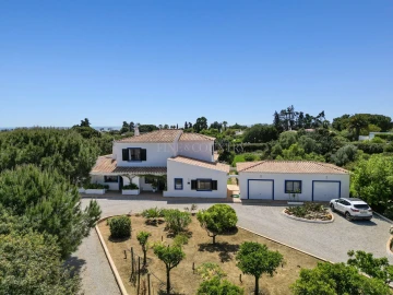 Moradia T3 para Venda em Lagoa e Carvoeiro