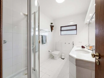 Moradia T3 para Venda em Lagoa e Carvoeiro