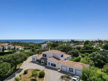 Moradia T3 para Venda em Lagoa e Carvoeiro