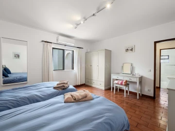 Moradia T3 para Venda em Lagoa e Carvoeiro