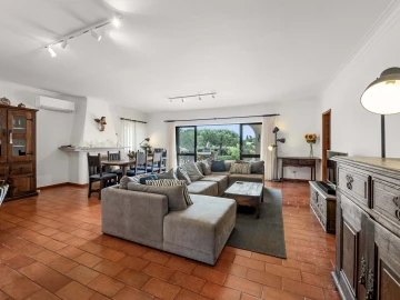 Moradia T3 para Venda em Lagoa e Carvoeiro