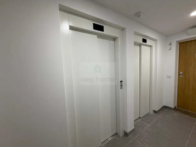 Apartamento T2 para Venda em Santo António dos Cavaleiros e Frielas Foto 2