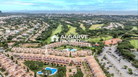 Moradia T3 para Venda em Quarteira