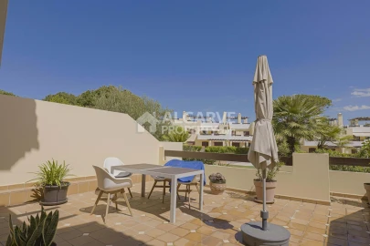 Moradia T3 para Venda em Quarteira