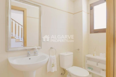 Moradia T3 para Venda em Quarteira