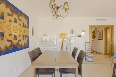 Moradia T3 para Venda em Quarteira