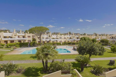 Moradia T3 para Venda em Quarteira