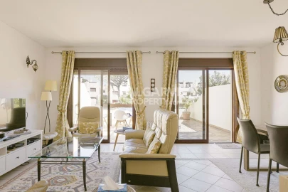 Moradia T3 para Venda em Quarteira