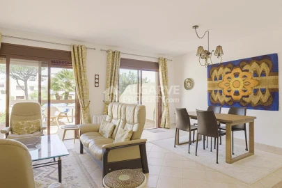 Moradia T3 para Venda em Quarteira