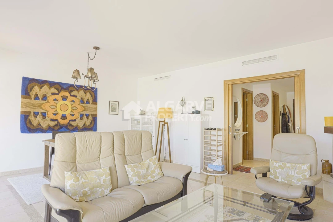 Moradia T3 para Venda em Quarteira Foto 8