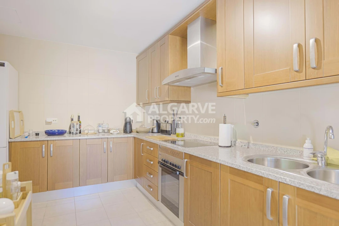 Moradia T3 para Venda em Quarteira Foto 14