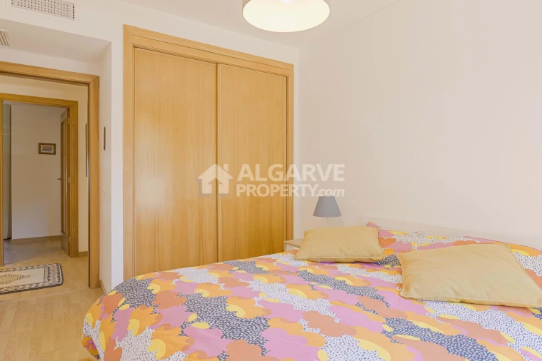 Moradia T3 para Venda em Quarteira Foto 16