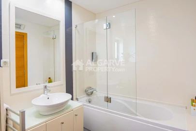 Apartamento T3 para Venda em Quarteira