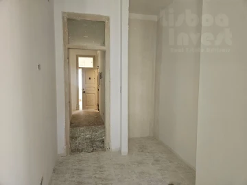 Apartamento T3 para Venda em Arroios