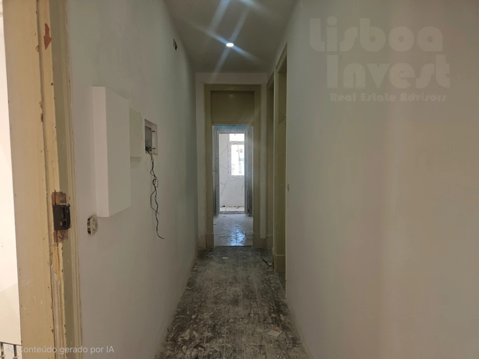 Apartamento T3 para Venda em Arroios Foto 11