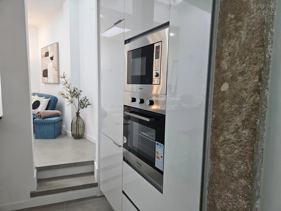Apartamento T3 para Venda em Arroios Foto 2