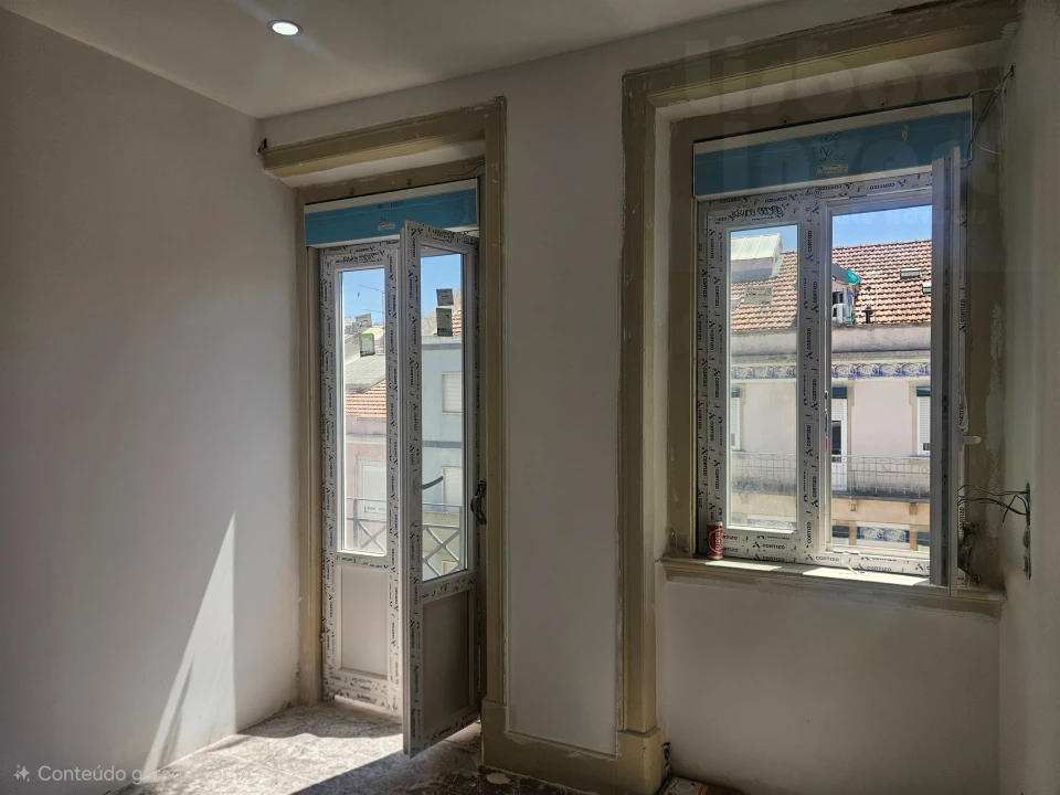 Apartamento T3 para Venda em Arroios Foto 10