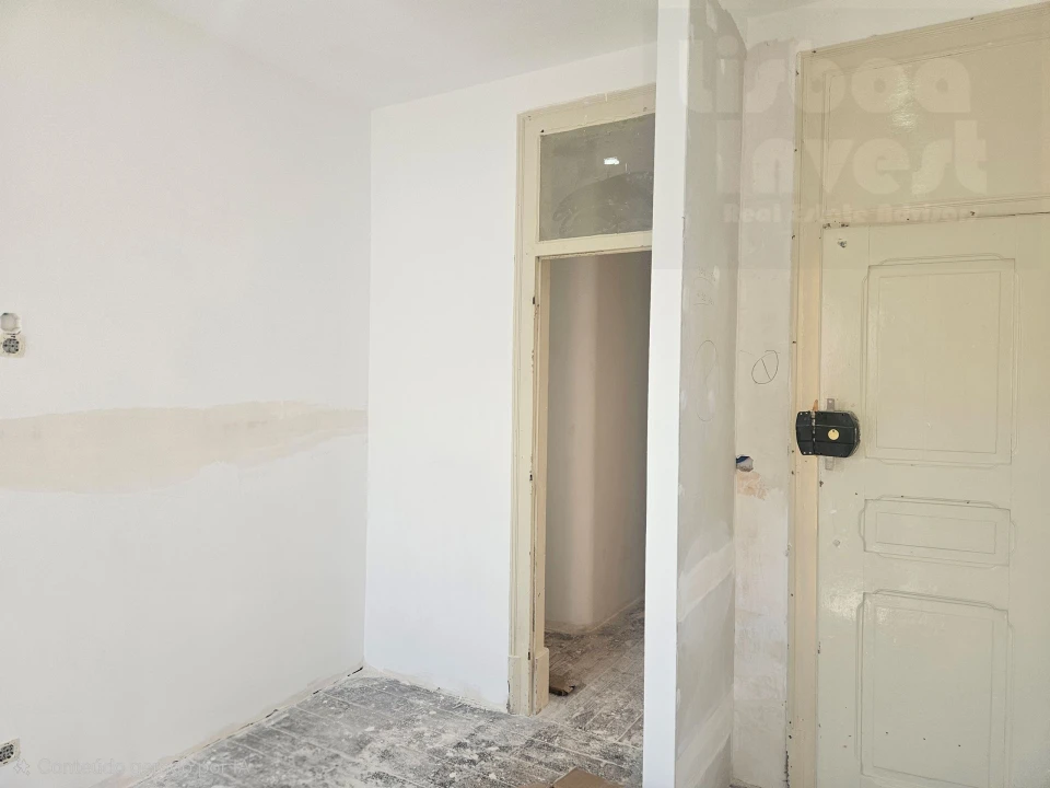 Apartamento T3 para Venda em Arroios Foto 23