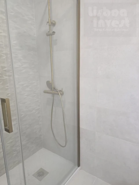 Apartamento T3 para Venda em Venteira