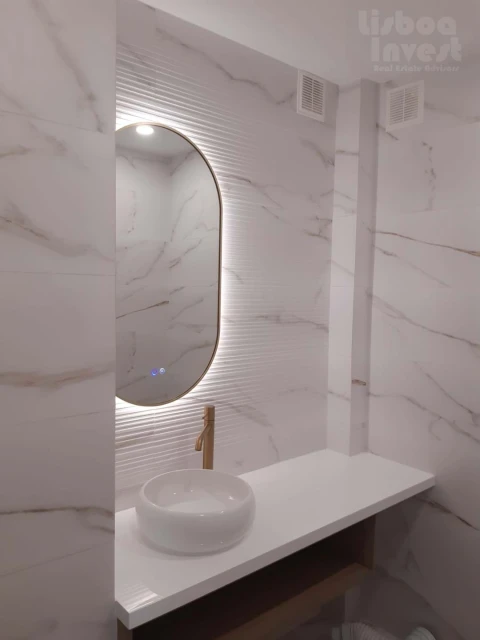 Apartamento T2 para Venda em Venteira