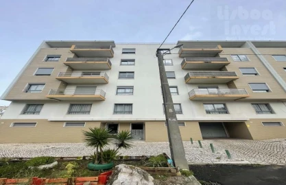 Terreno para Venda em Agualva e Mira-Sintra