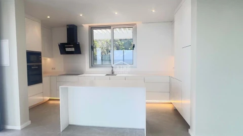 Moradia T3 para Venda em Paul do Mar