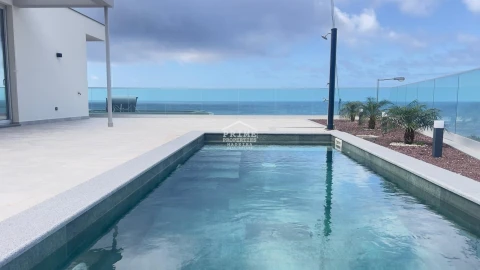 Moradia T3 para Venda em Paul do Mar