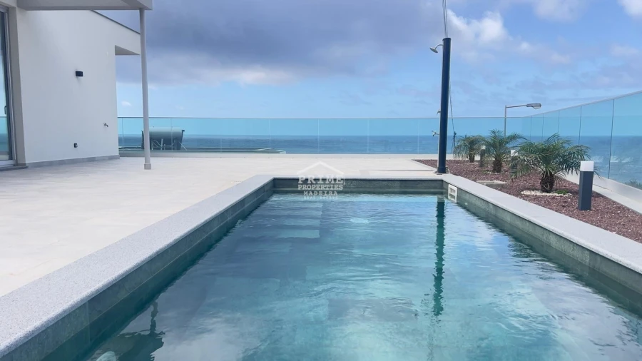 Moradia T3 para Venda em Paul do Mar Foto 28