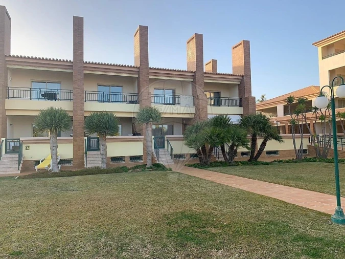 Moradia T4 para Venda em Quarteira Foto 4