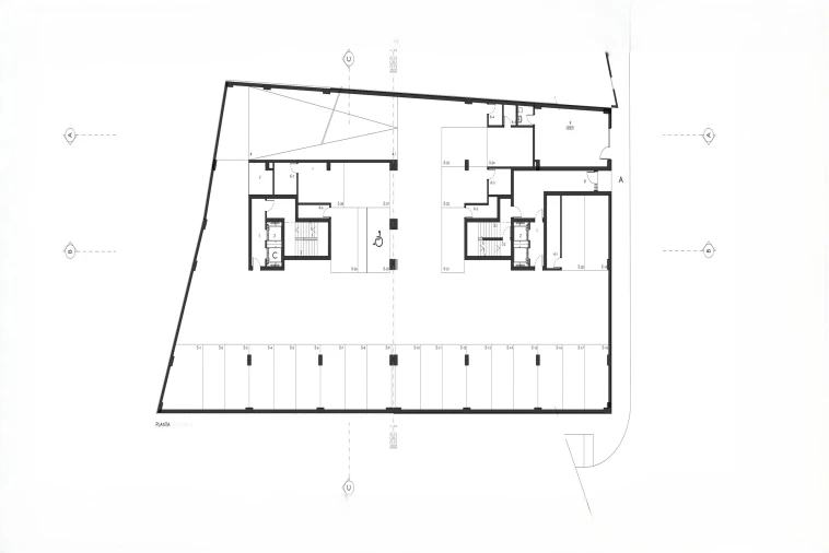 Terreno para Venda em Quarteira Foto 16