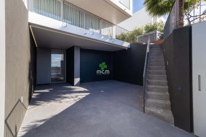 Moradia T3 para Venda em São Martinho