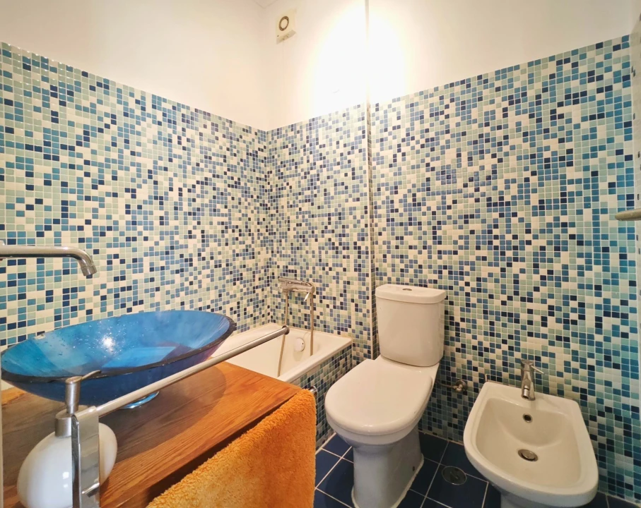 Apartamento T1 para Venda em Campo de Ourique Foto 4