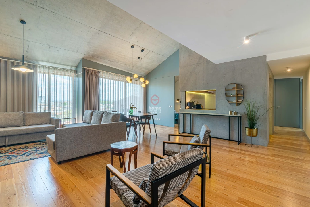 Apartamento T5 para Venda em Bonfim Foto 8