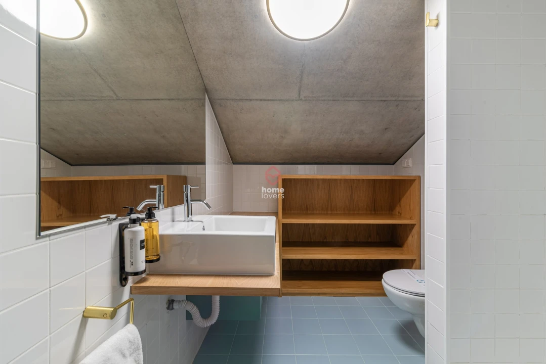 Apartamento T5 para Venda em Bonfim Foto 34