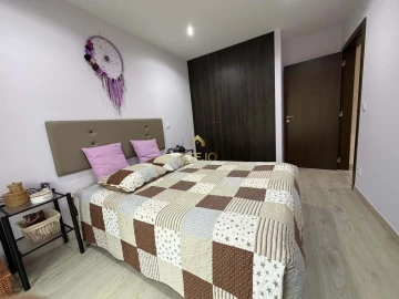 Moradia T2 para Venda em Maxial e Monte Redondo