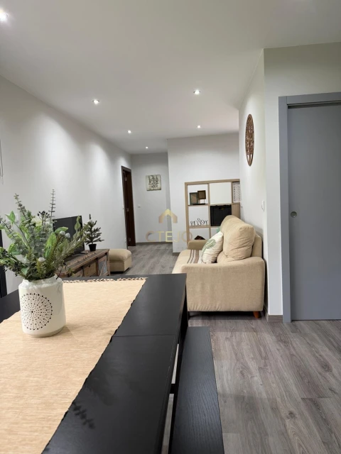 Moradia T2 para Venda em Maxial e Monte Redondo