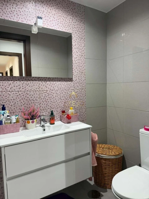 Moradia T2 para Venda em Maxial e Monte Redondo