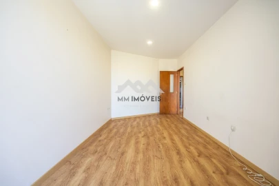 Apartamento T2 para Venda em Matosinhos e Leça da Palmeira