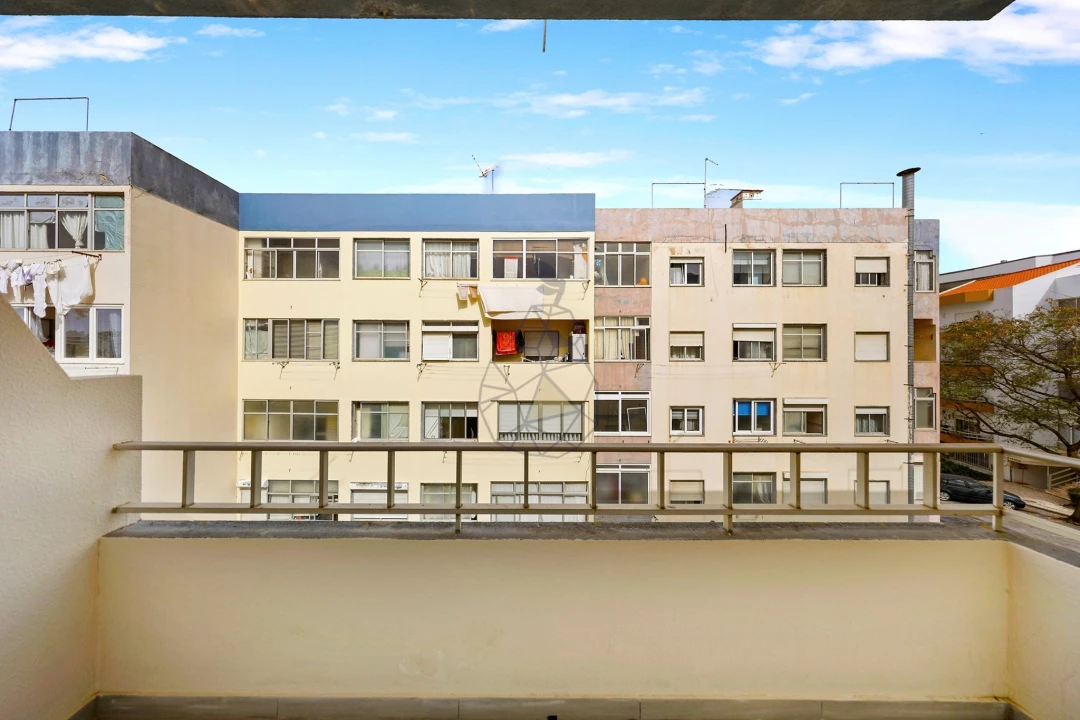 Apartamento T2 para Venda em Portimão Foto 25