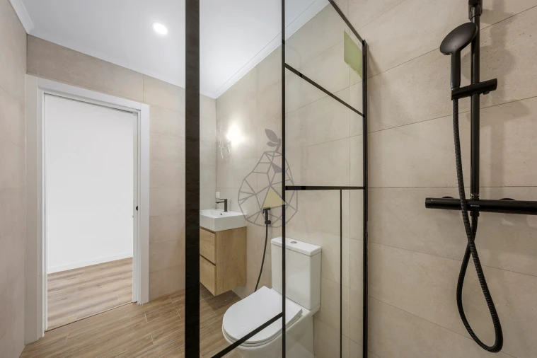 Apartamento T2 para Venda em Portimão Foto 17