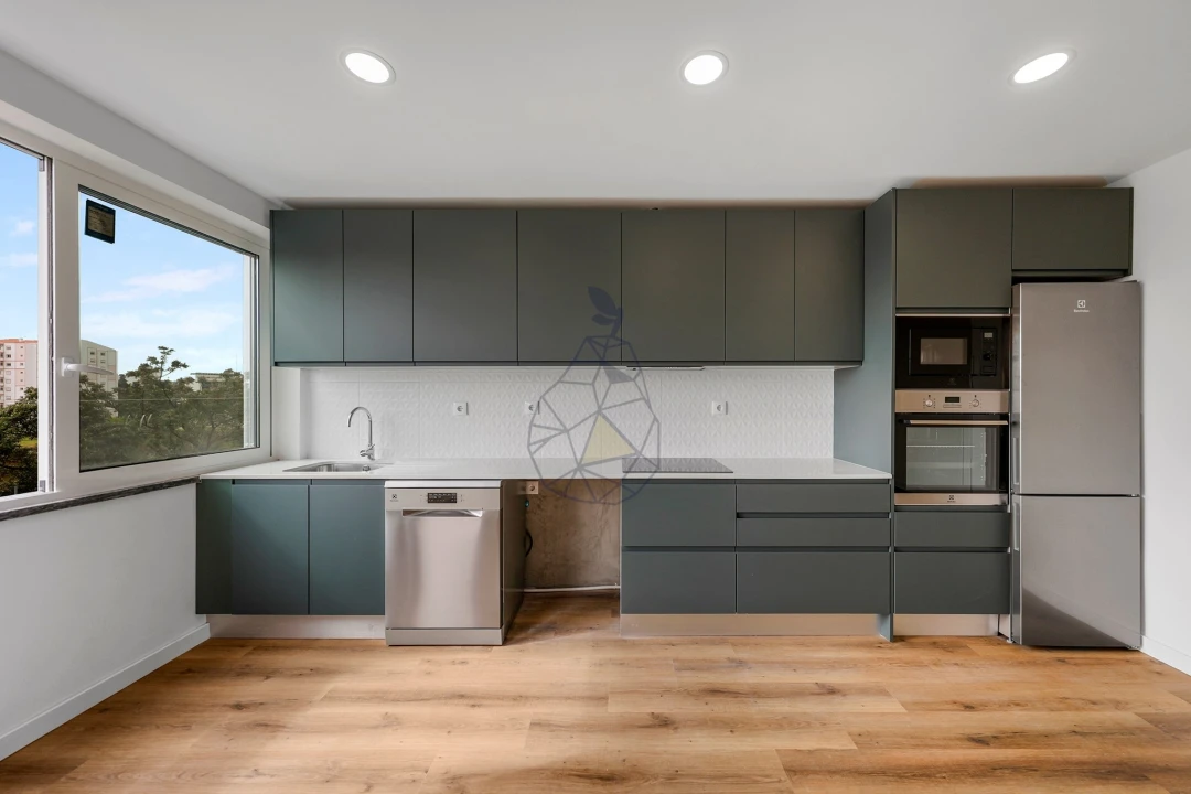 Apartamento T2 para Venda em Portimão Foto 13