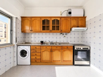 Apartamento T1 para Arrendamento em Setubal (São Sebastião)