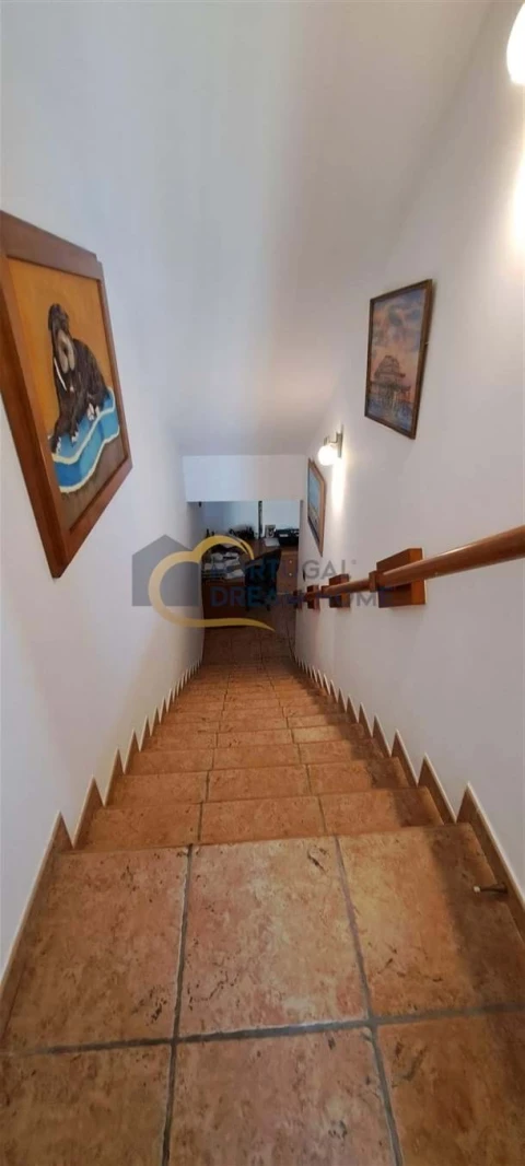 Moradia T3 para Venda em Albufeira e Olhos de Água