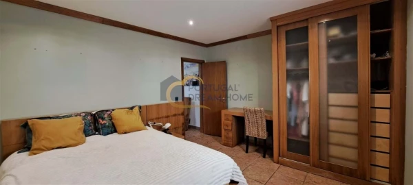 Moradia T3 para Venda em Albufeira e Olhos de Água