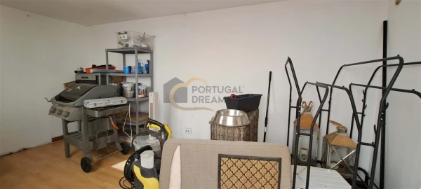 Moradia T3 para Venda em Albufeira e Olhos de Água