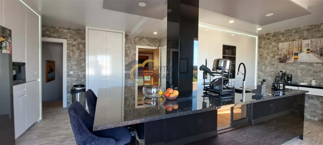 Moradia T3 para Venda em Albufeira e Olhos de Água Foto 34