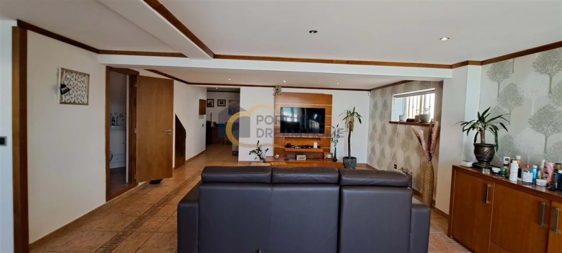 Moradia T3 para Venda em Albufeira e Olhos de Água Foto 46