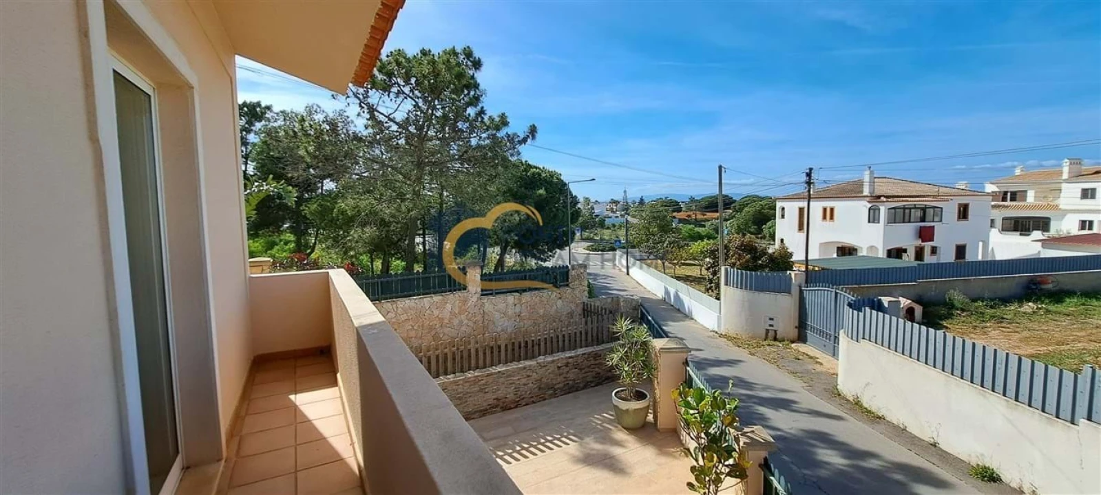 Moradia T3 para Venda em Albufeira e Olhos de Água Foto 38